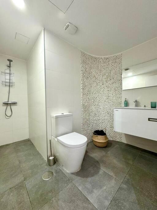 Piso Nuevo En El Puertito De Gueimar Al Lado Del Mar Realizamos Servicio De Excursiones Con Guia Puertito de Guimar Exterior foto